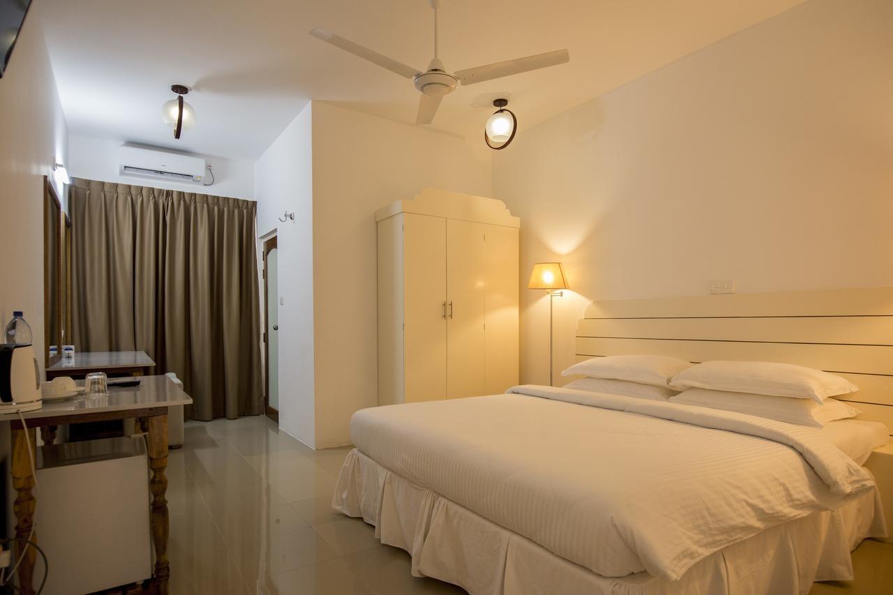 Dhigurah Retreat Beach Екстер'єр фото